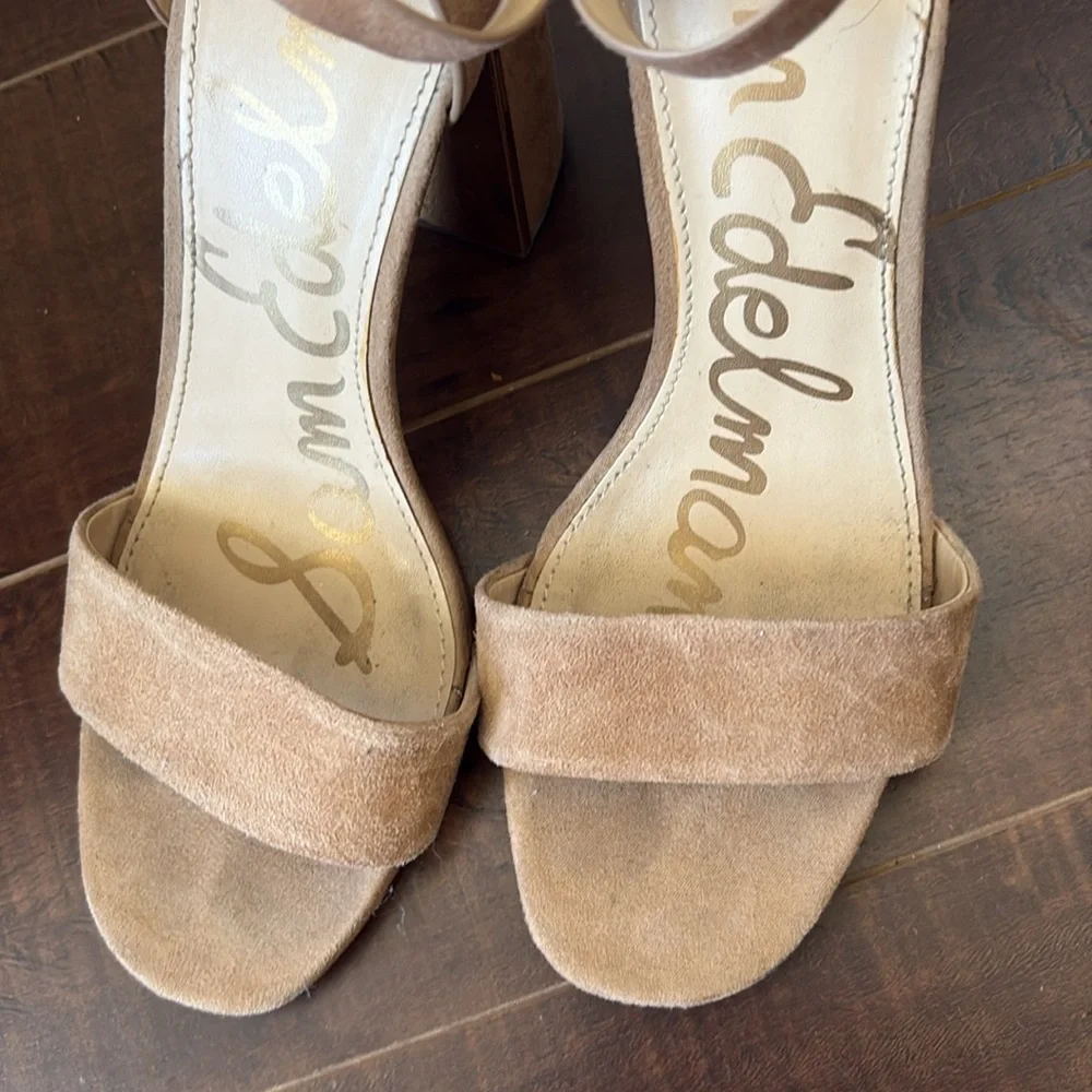 🔥Sam Edelman Synthia Camel Suede Ankle Strap Heels - Picture 3 of 8